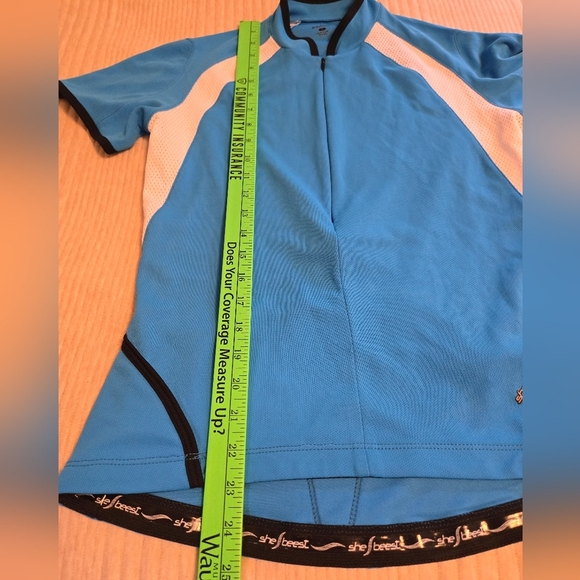 SHEBEEST SKY BLUE & BLACK BICYCLING ATHLETIC TOP. SIZE SMALL. - Picture 9 of 11